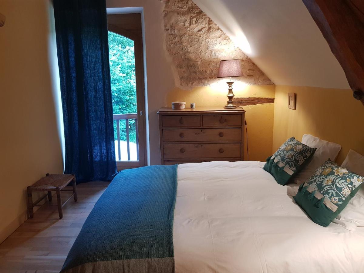 Le Moulin De Jules Et Akasha Bed & Breakfast Labastide-Murat Exterior photo